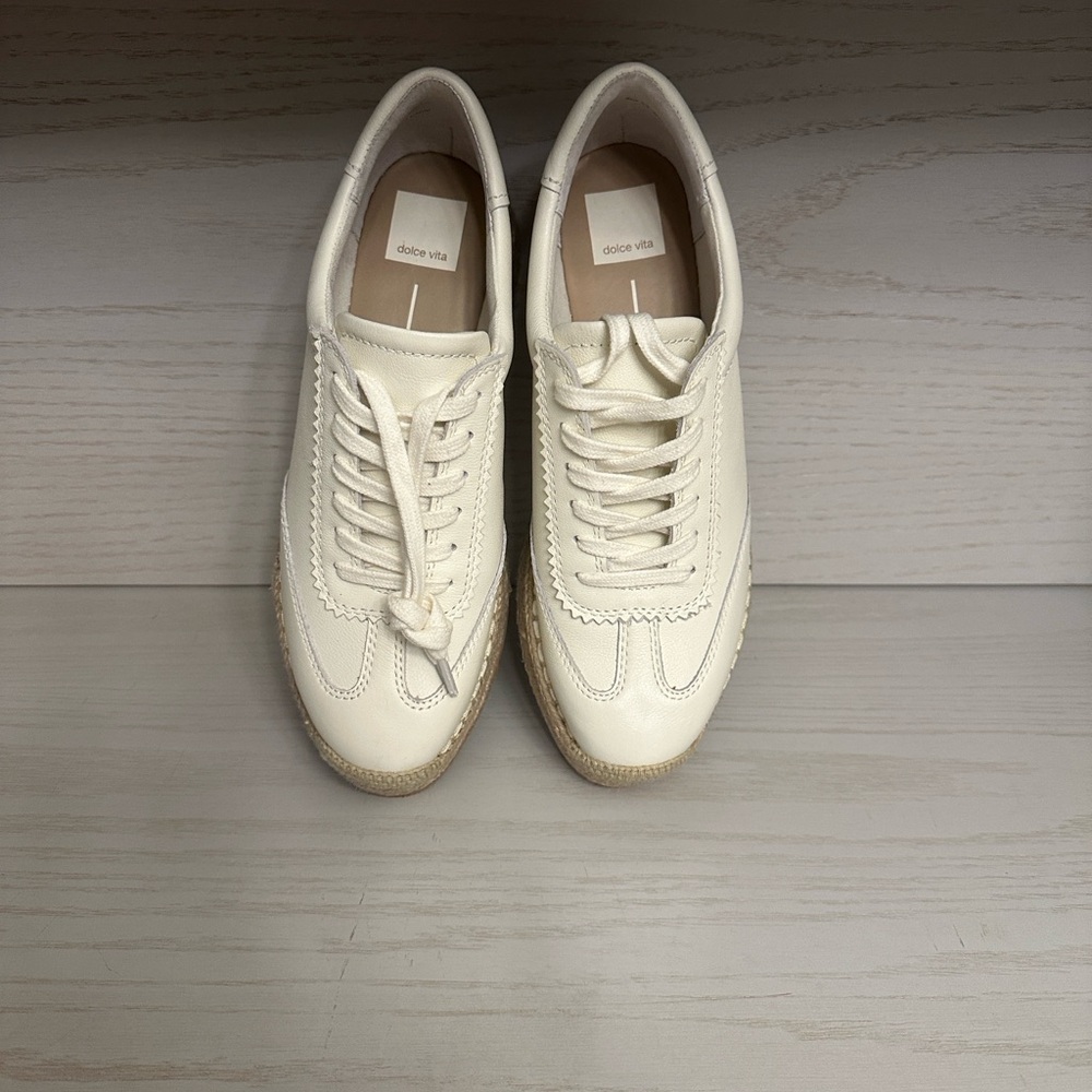 Dolce Vita Women's Ivory Sneakers
